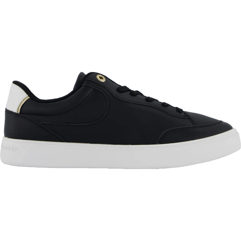 Essential Chic Court Sneaker Black