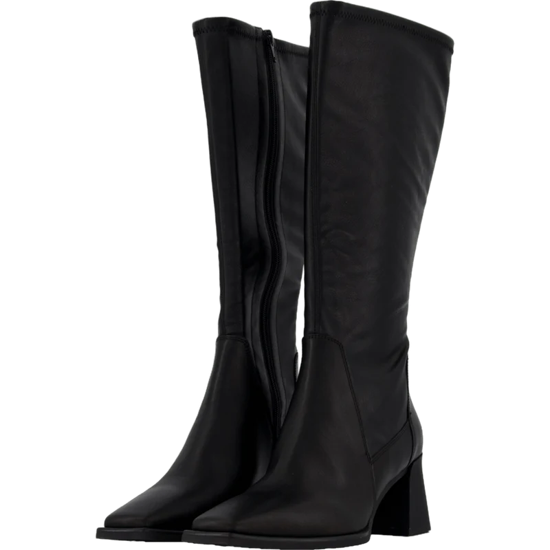 Hedda Black