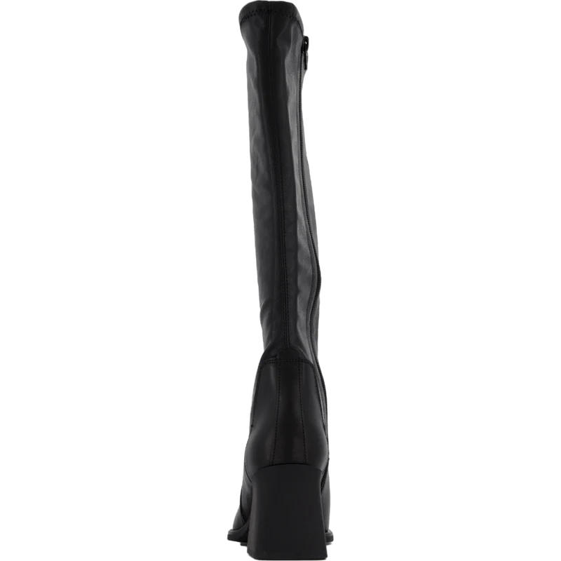 Hedda Black