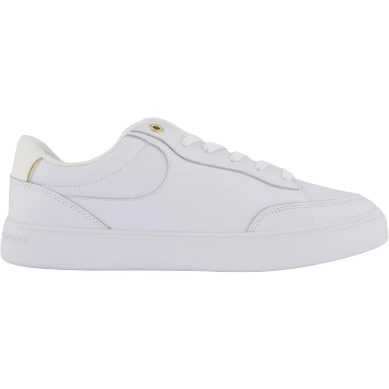 Essential Chic Court Sneaker White