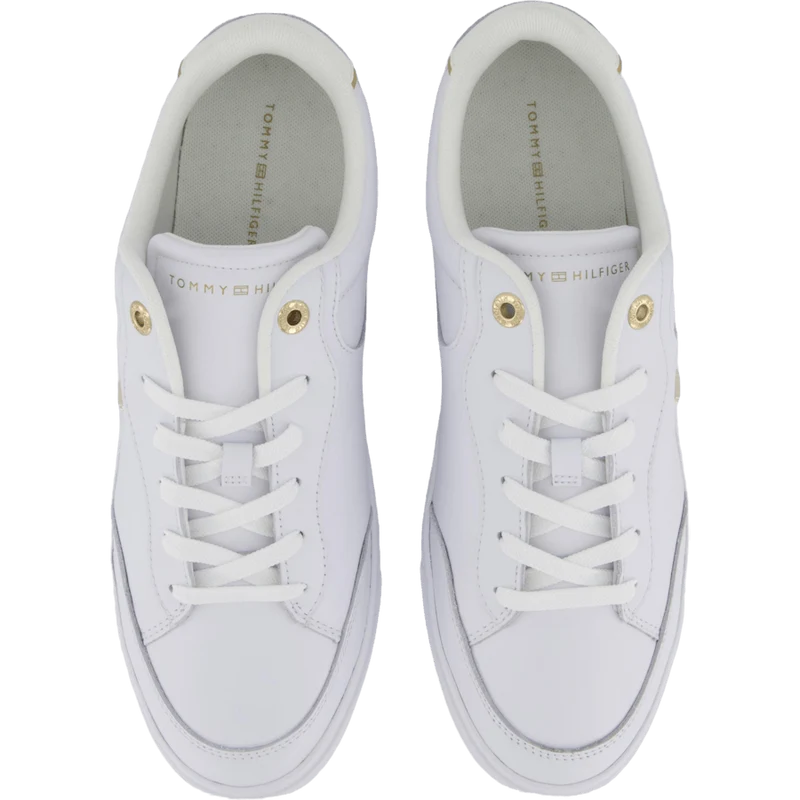 Essential Chic Court Sneaker White
