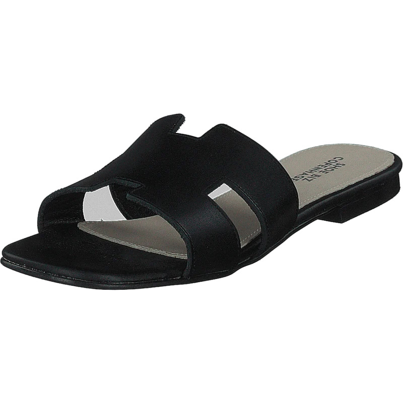 Claire Plain Black