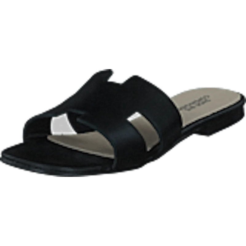 Claire Plain Black