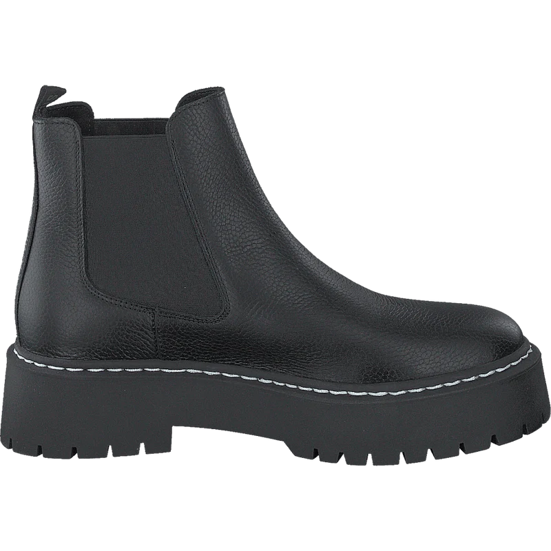 Veerly Black Leather