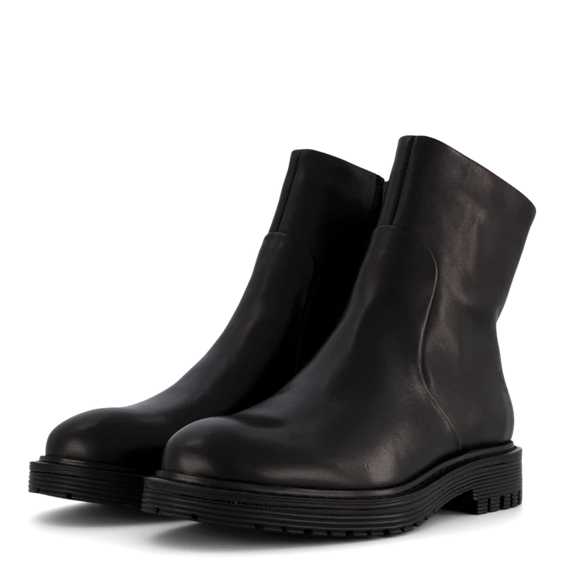 Solid W Leather Shoe Black Sky