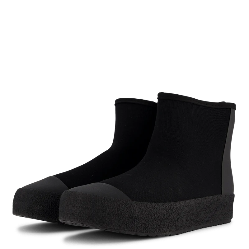 Arch Hybrid Black
