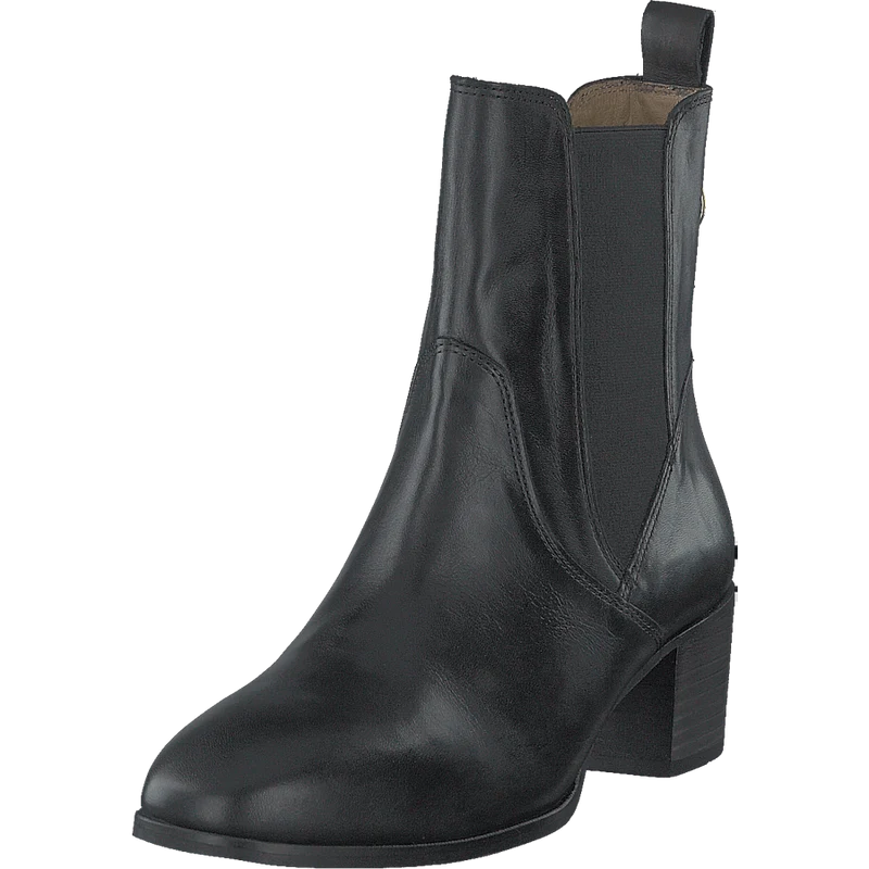 Sealy Black