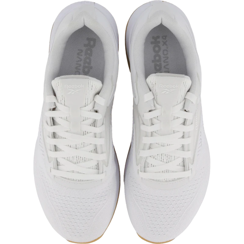 Nano X4 Wht/rbkg01/pugry2