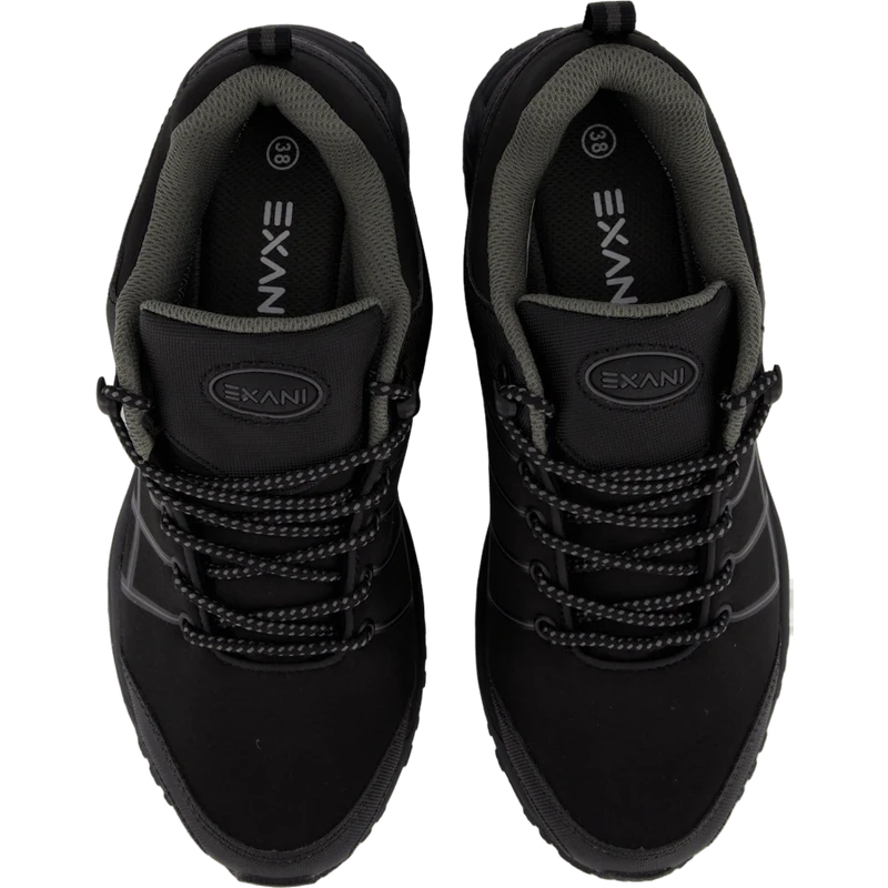 Capitan Low W Black