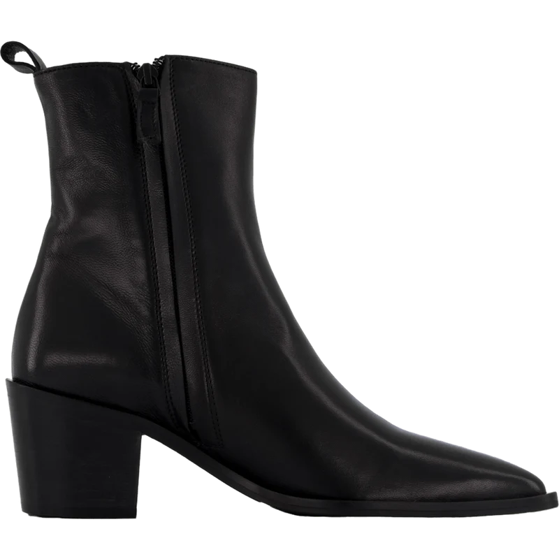 A3216 Black Nappa 70