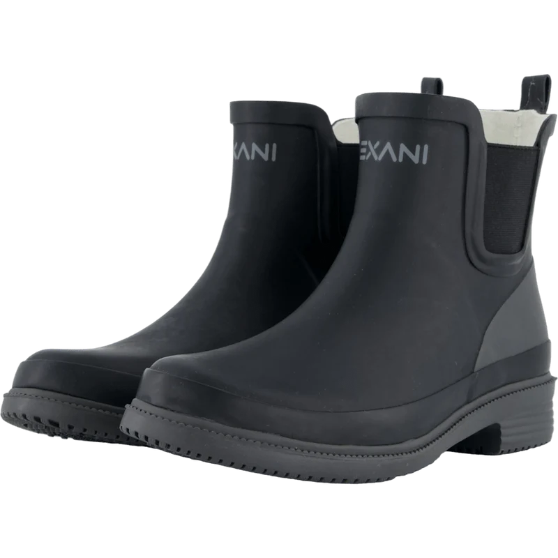 Low Color Boot W Black