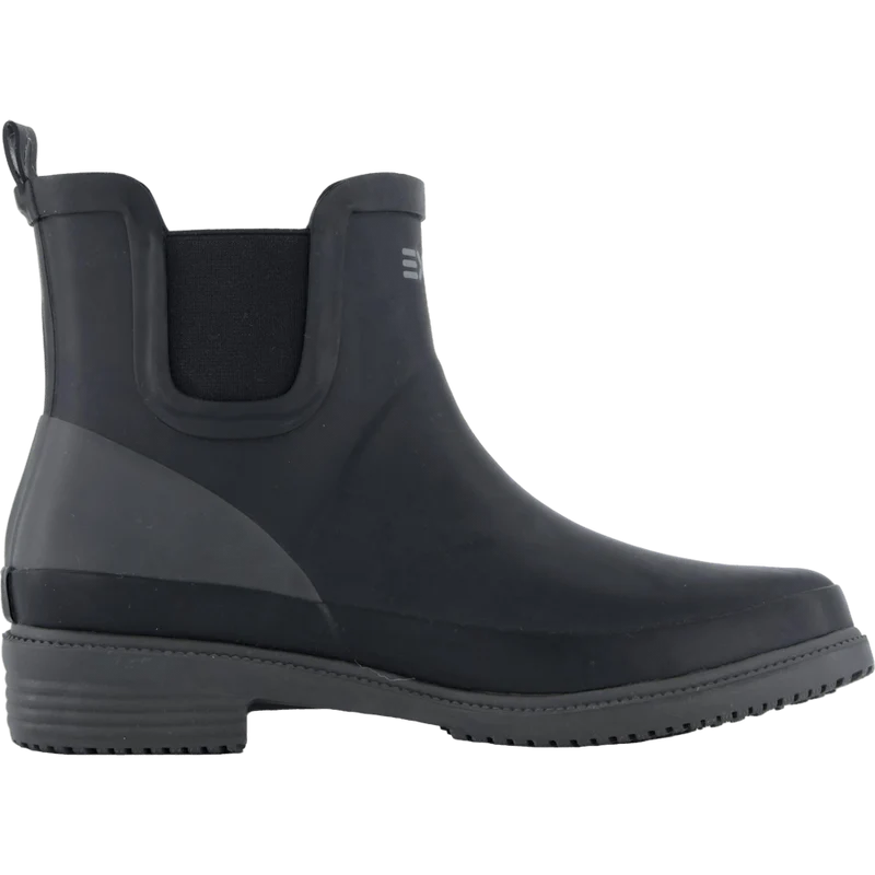 Low Color Boot W Black