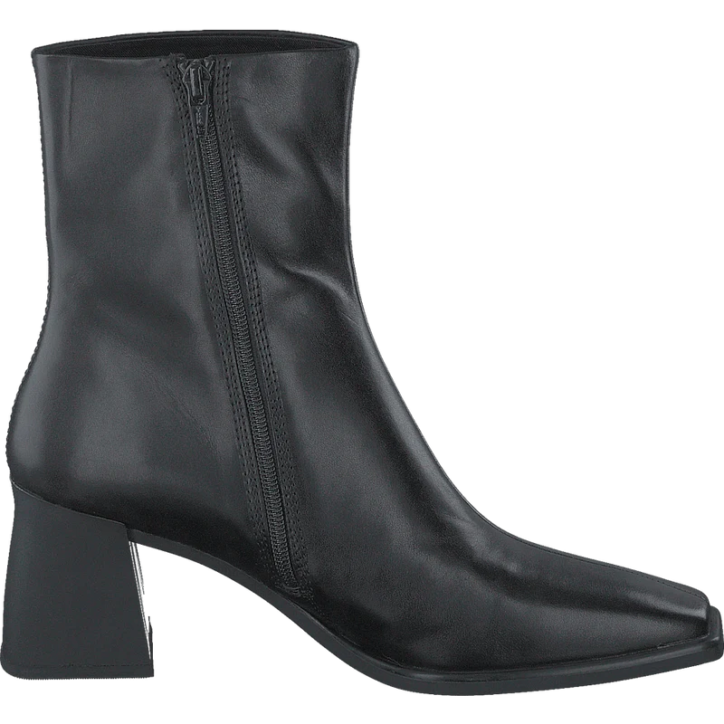 Hedda Black