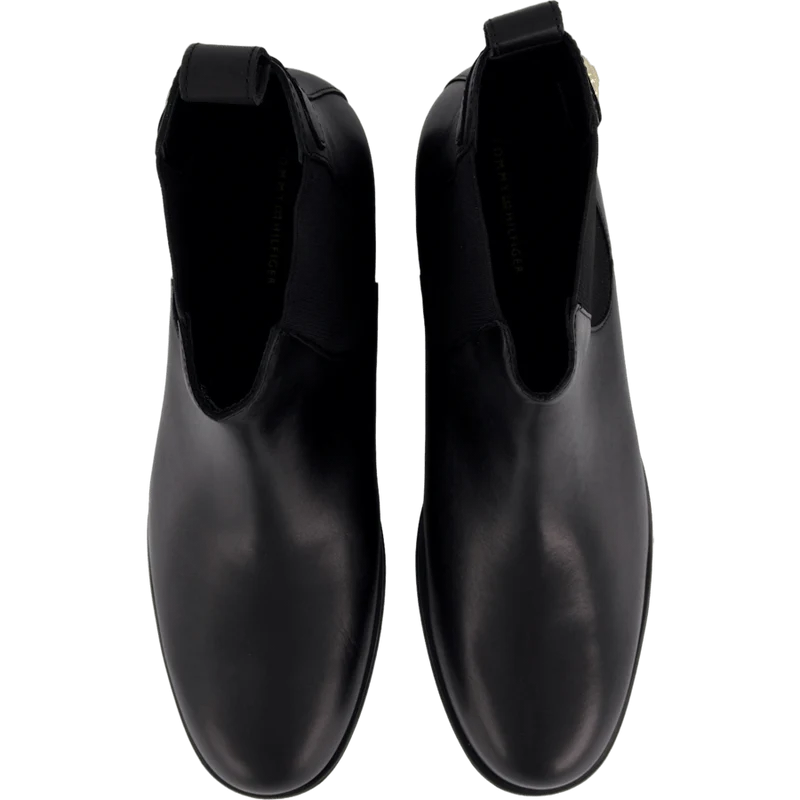 Th Stud Leather Low Chelsea Black