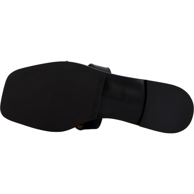 2720-80 Black Calf