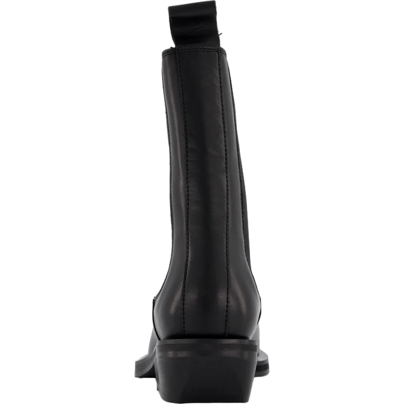 Anine Black
