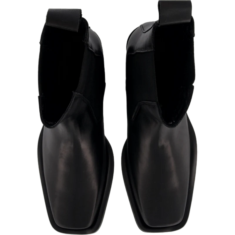 Anine Black