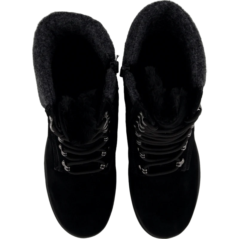 Kingsbury Black