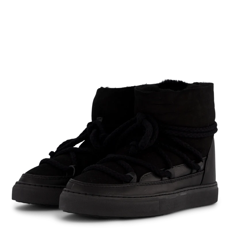 Classic Sneaker Black