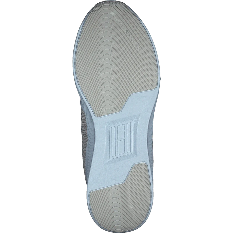 Active Mesh Trainer White