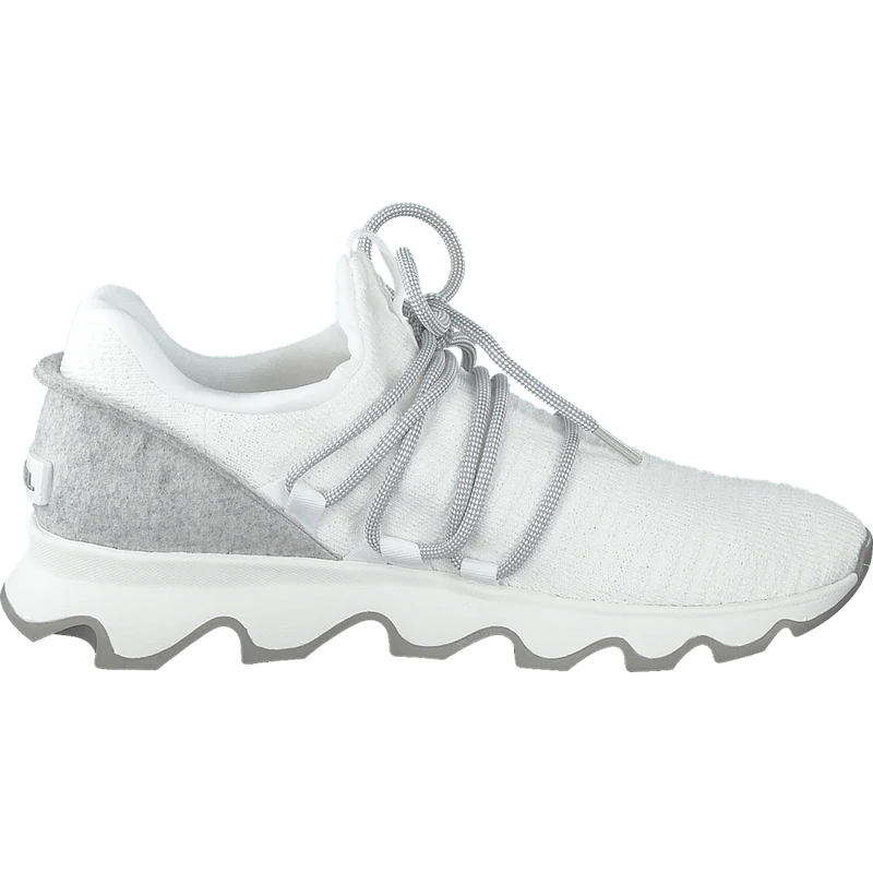 Kinetic Lace White