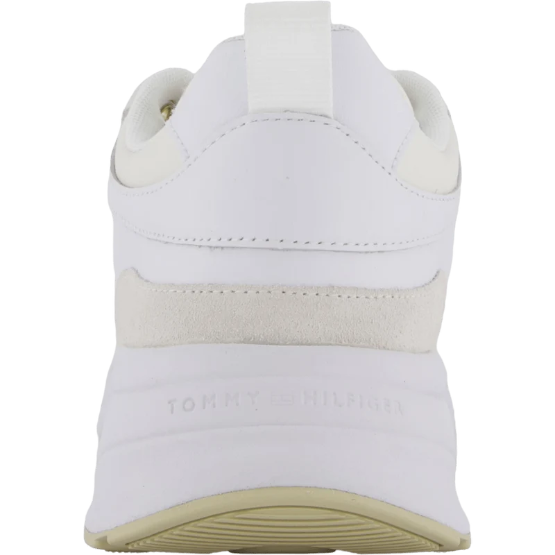 Th Chunky Feminine Runner White