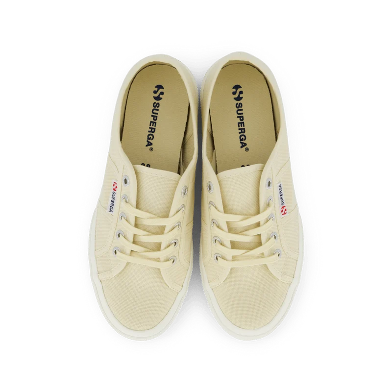 2750 Cotu Classic Beige Light Eggshell
