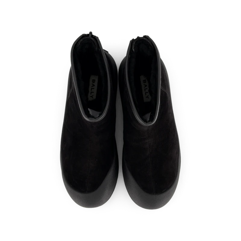Carsey-w Black