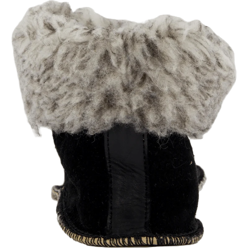 Aspen Black