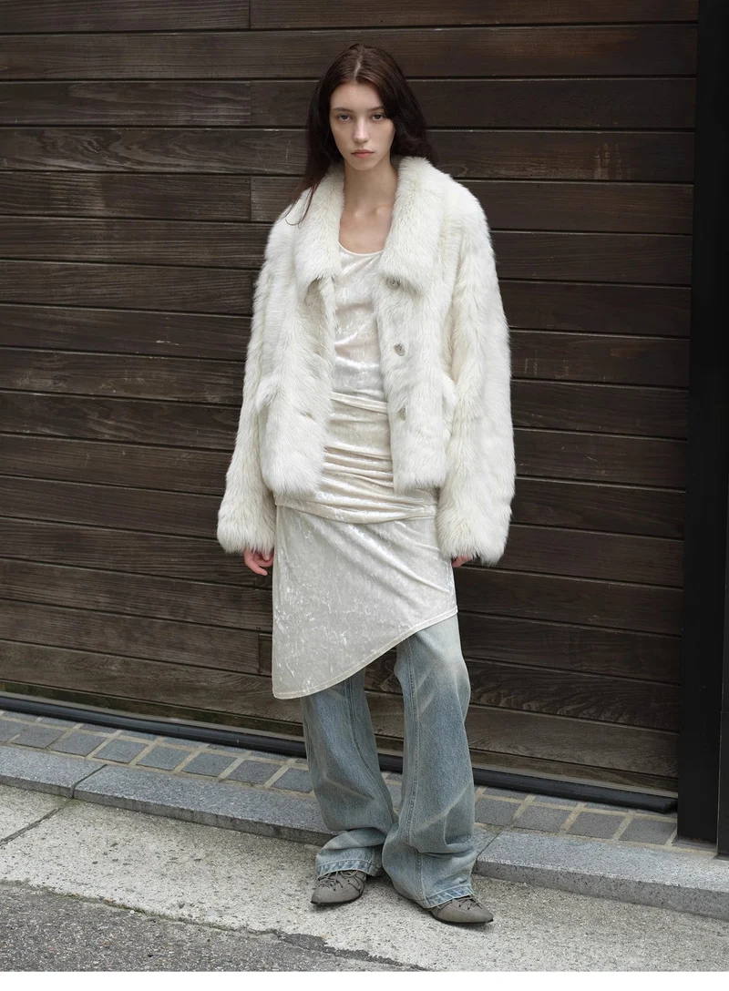 "Dream Walk" long lapel Tuscan wool sheepskin short fur coat for women