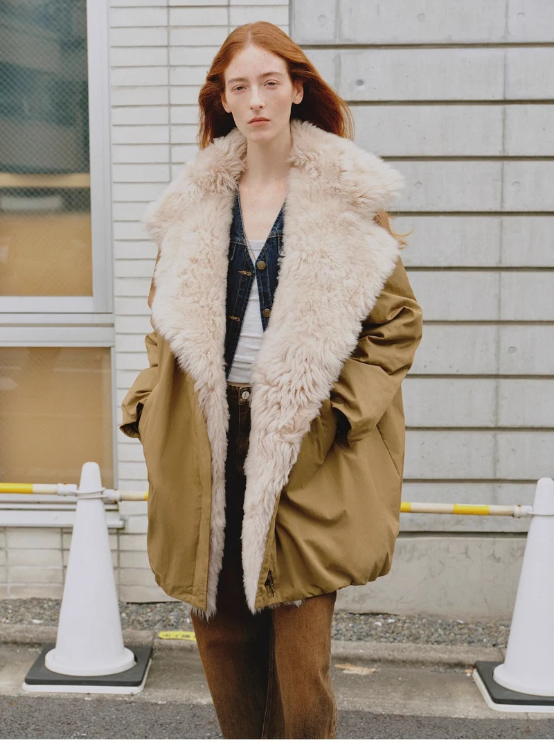 Fur coat with detachable fur collar - goose down parka
