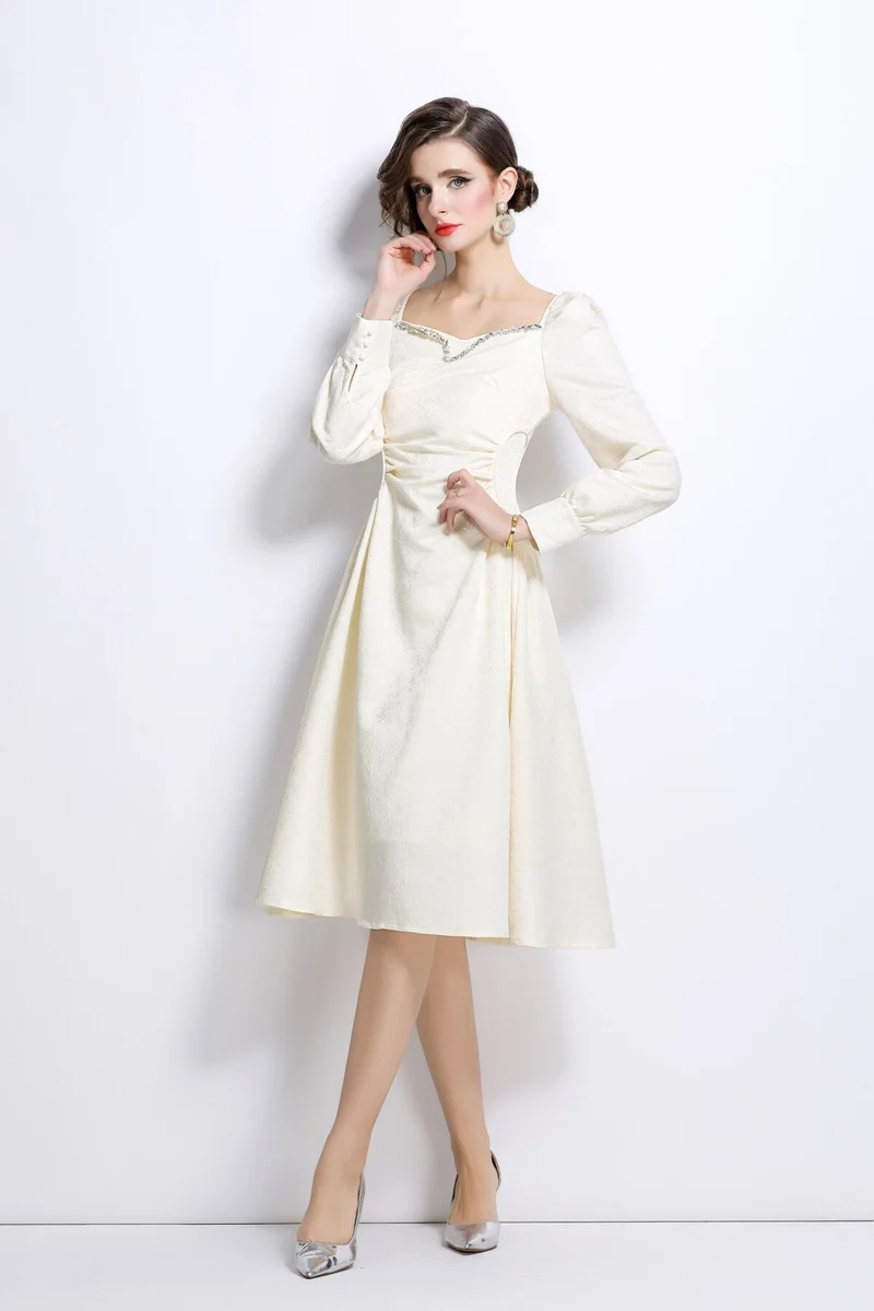White Sweetheart Embellished Puff Sleeve Midi Dress