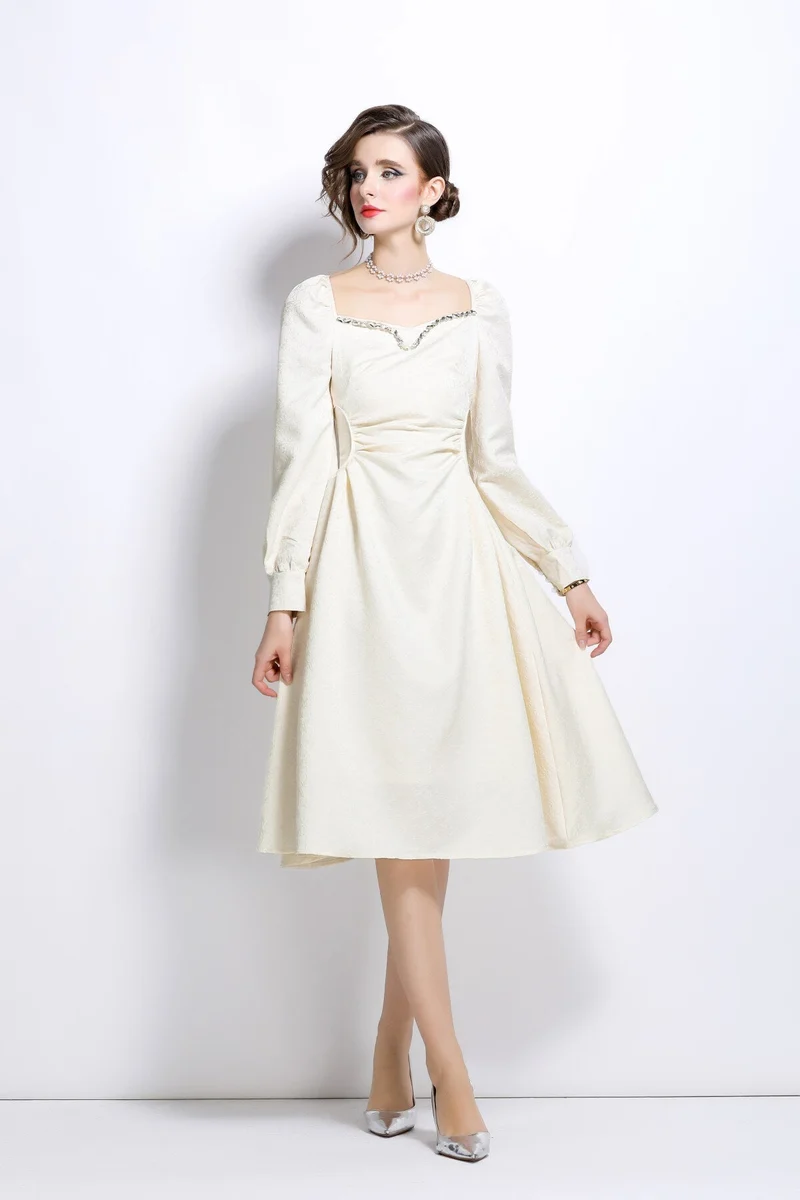 White Sweetheart Embellished Puff Sleeve Midi Dress