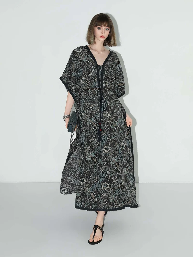 Navy Paisley Batwing Vacation Dress