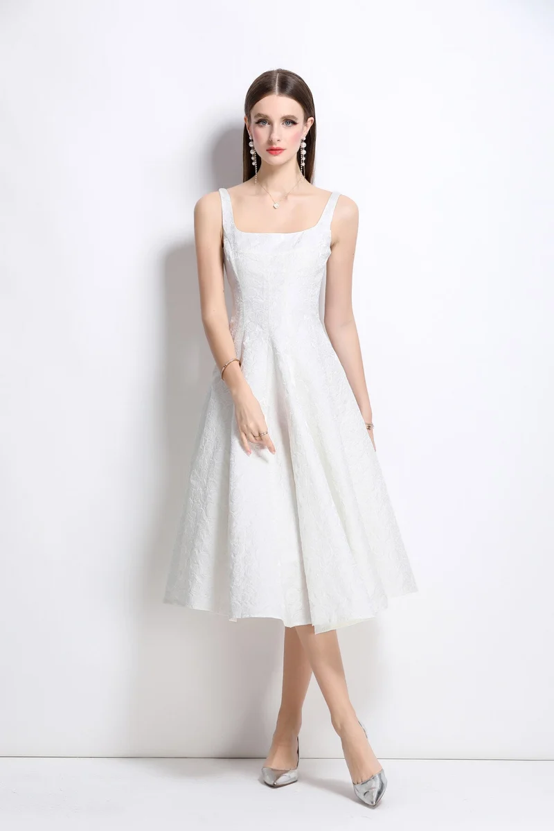 Paloma Slim Fit Jacquard Midi Dress
