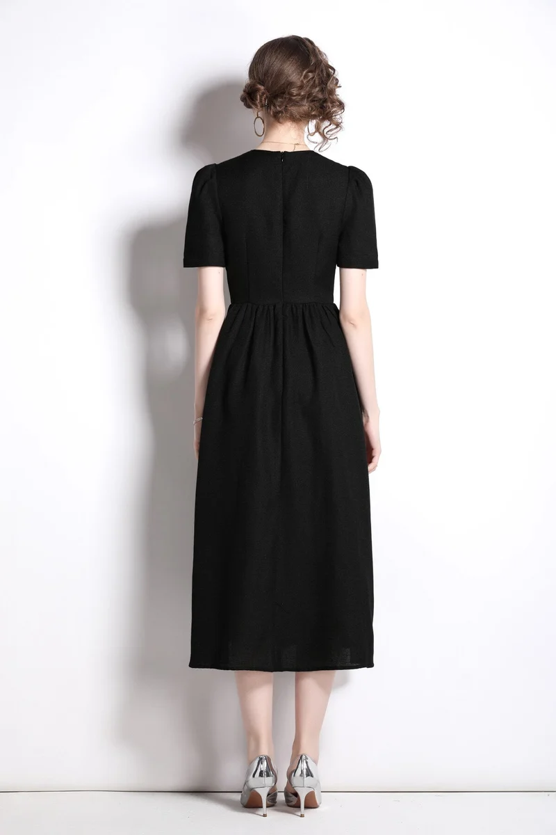 Everyday Elegant Black Dress
