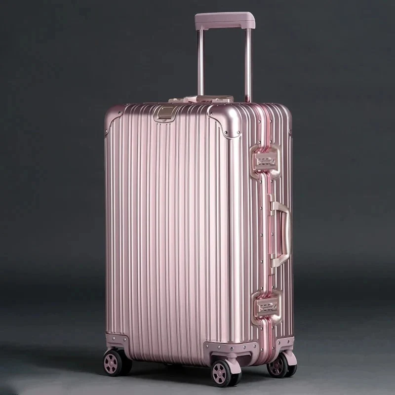 Resväska i aluminium, TSA-lås och 360° hjul