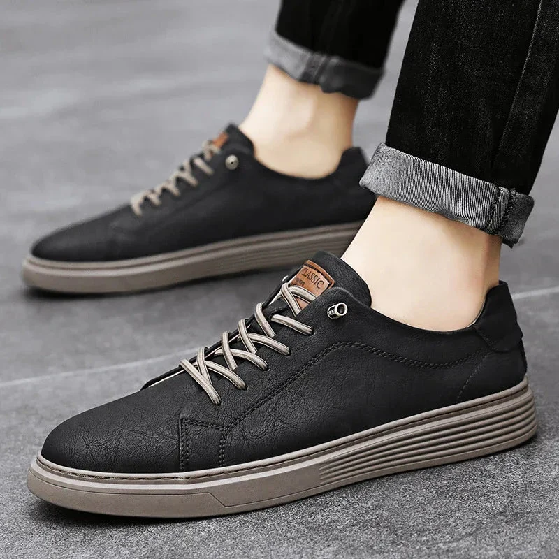 Low-Top Men's Shoes Two-Layer Cowhide Casual Sneakers