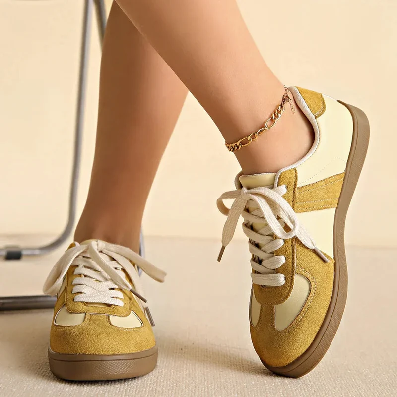Round Toe All-Matching Lace-Up Flat Retro Low-Top Sports Sneakers