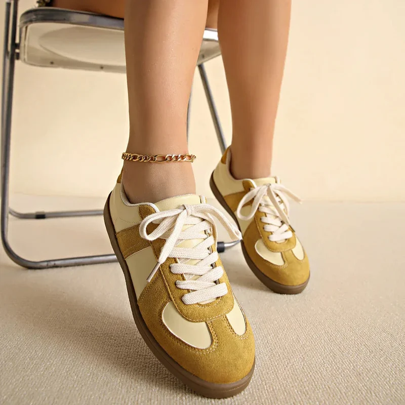 Round Toe All-Matching Lace-Up Flat Retro Low-Top Sports Sneakers