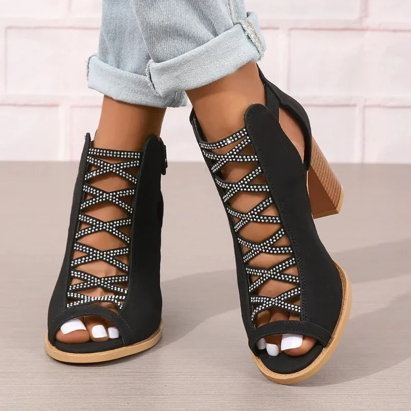 Fashionable Women's Chunky Shoes High Heel Sandals