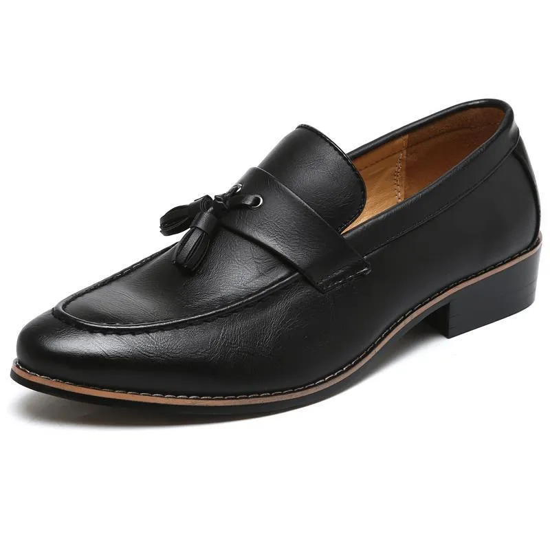 British Retro Slip-On Shoes Tassel Casual Loafers For Men