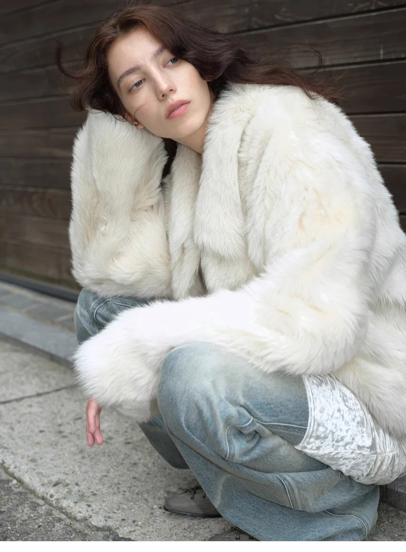 "Dream Walk" long lapel Tuscan wool sheepskin short fur coat for women