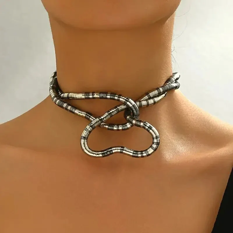 Women's Snake-Shaped Elegant Necklace