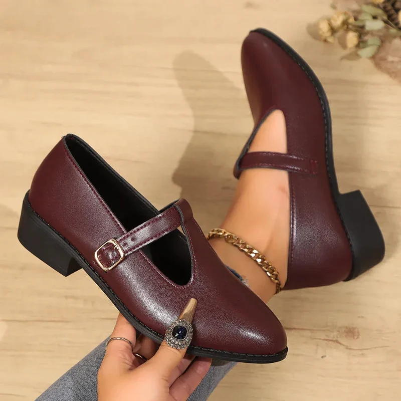 British Style Pointed Toe Shallow Mouth Buckle Shoes For Women