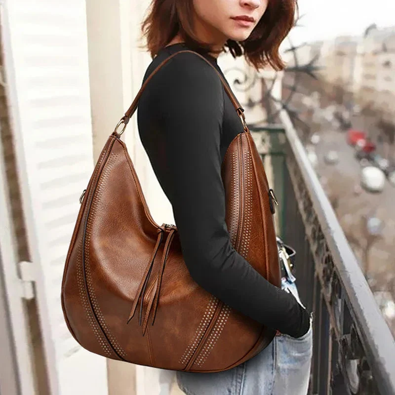 Trendy Retro Large Capacity Tote Shoulder Bag Tassel Hollow One-Shoulder Bag Women's Handbag