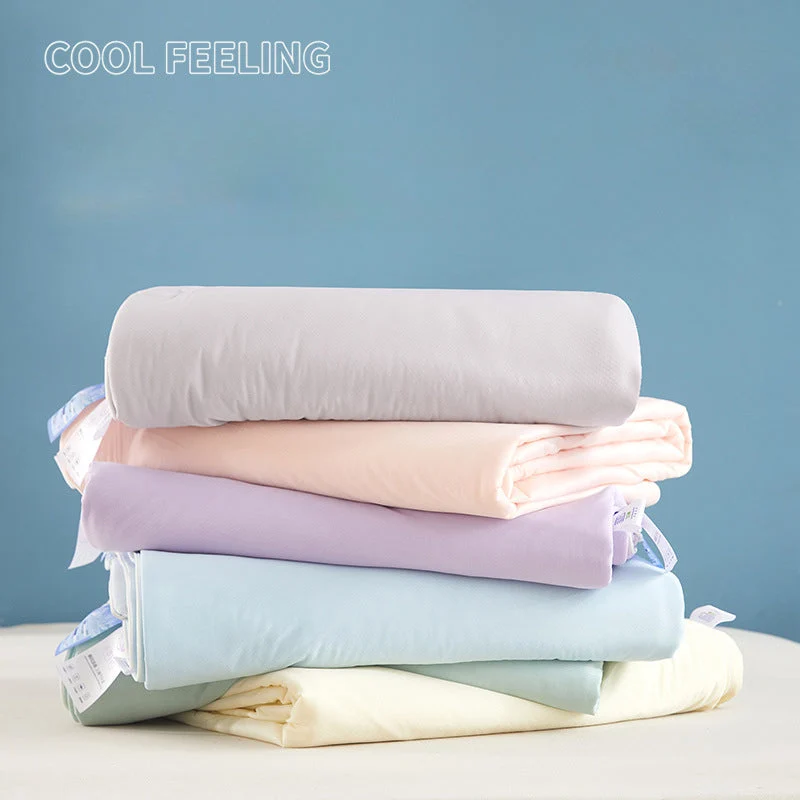 Cooling Blankets for Comfort and Summer