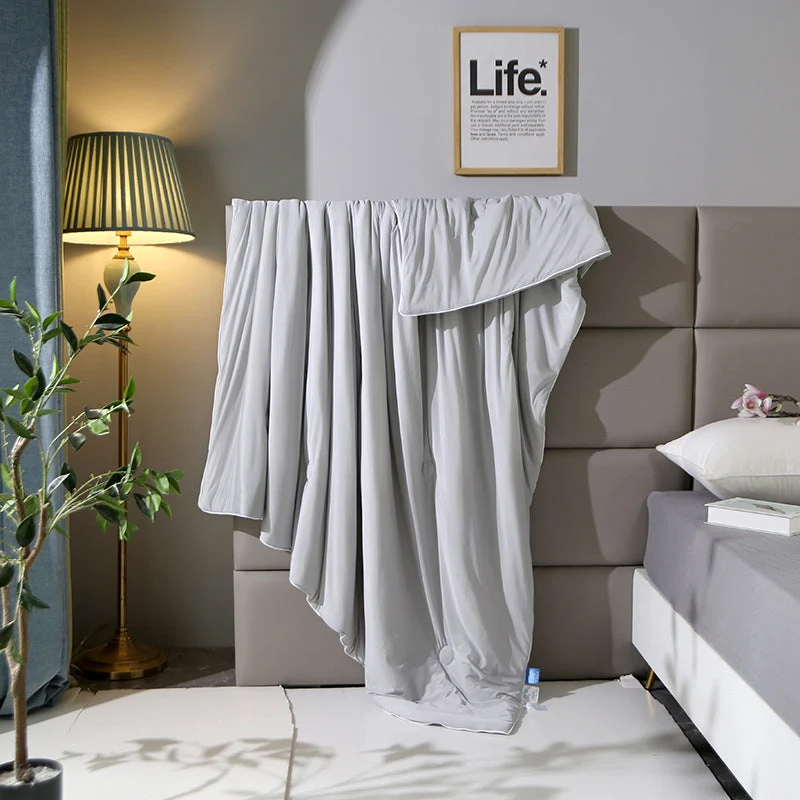 Cooling Blankets for Comfort and Summer