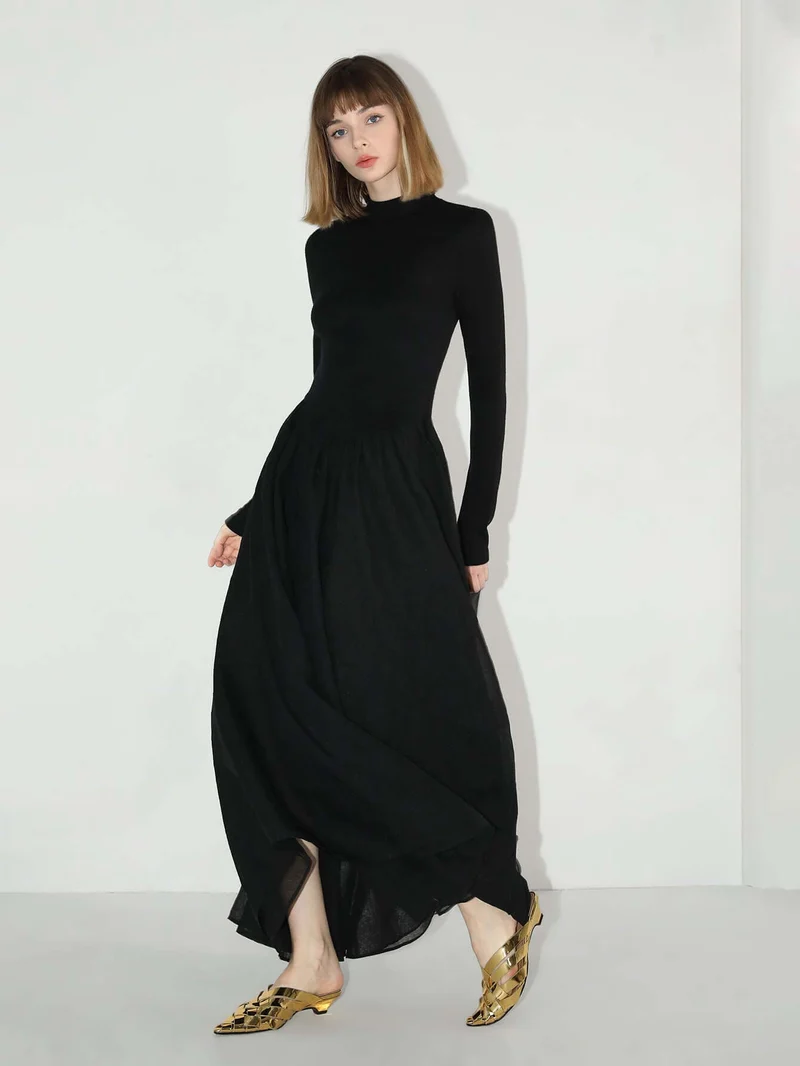 Solid Black Pleated Maxi Dress
