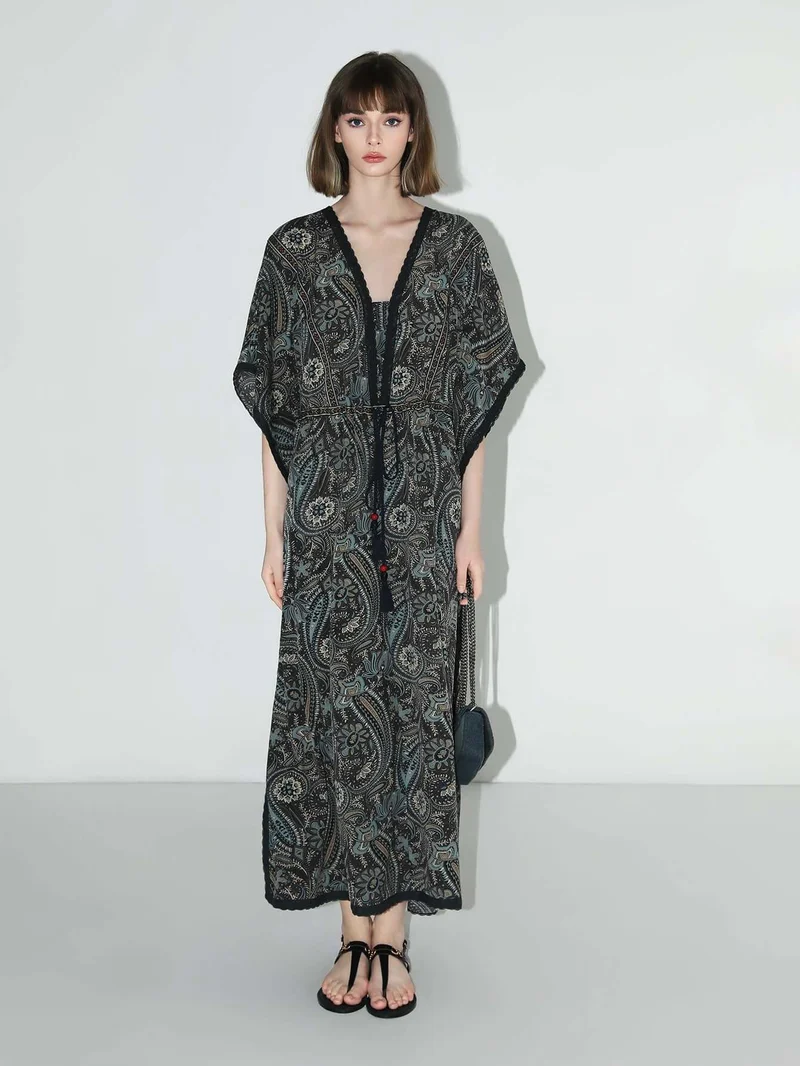 Navy Paisley Batwing Vacation Dress